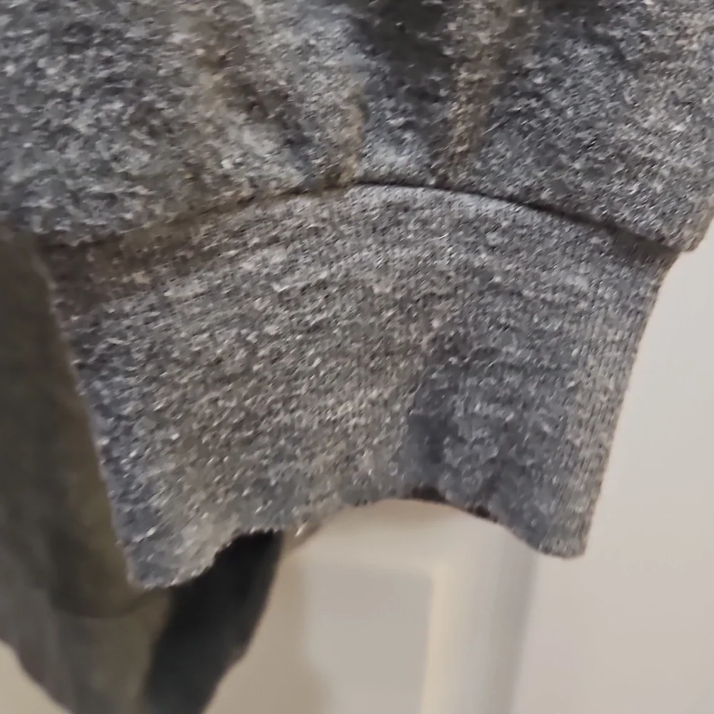 Peloton Gray Rigsby XOXO Cody Sweatshirt Womens Size XL